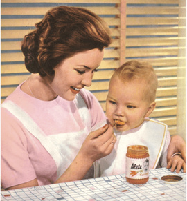Alete bewusst Geschichte Werbeanzeige Mutter füttert Kind